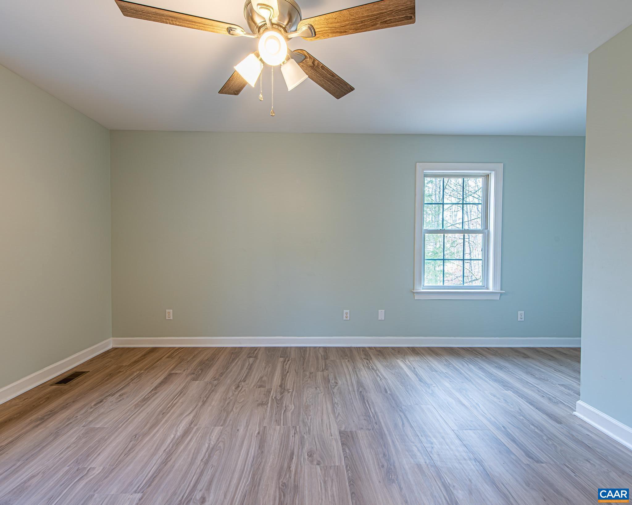 LAKE MONTICELLO - Residential