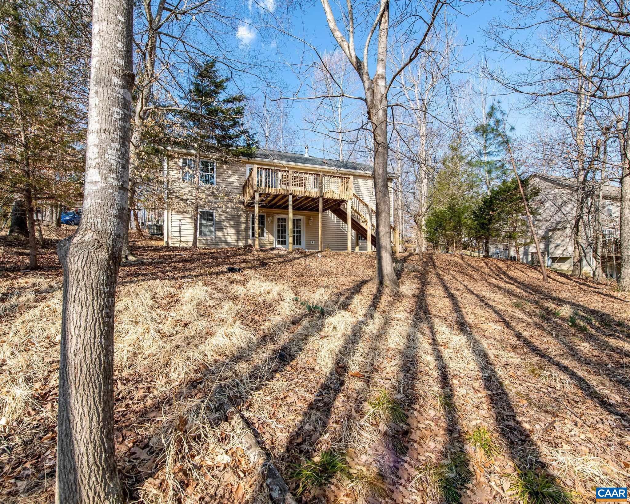 LAKE MONTICELLO - Residential