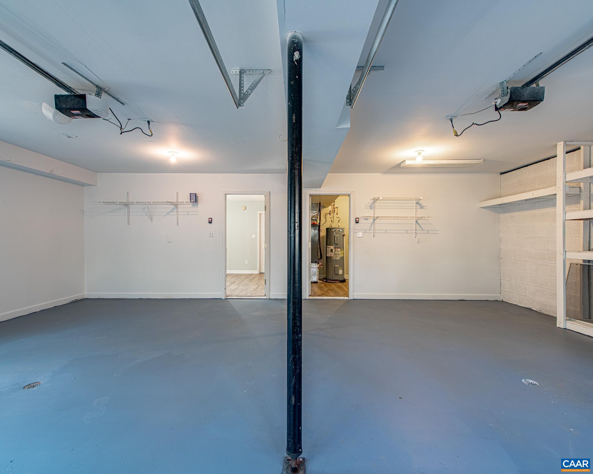 LAKE MONTICELLO - Residential