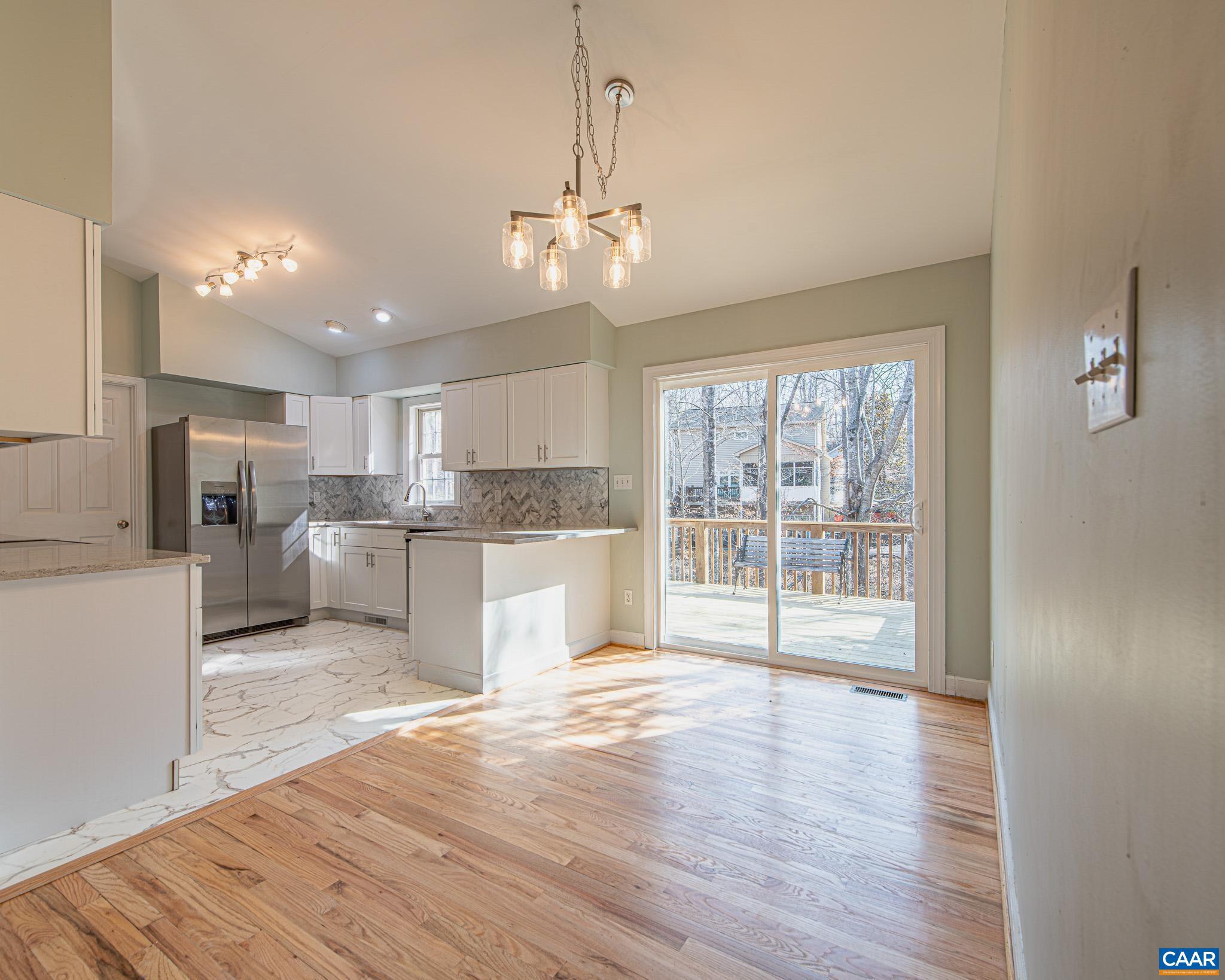 LAKE MONTICELLO - Residential