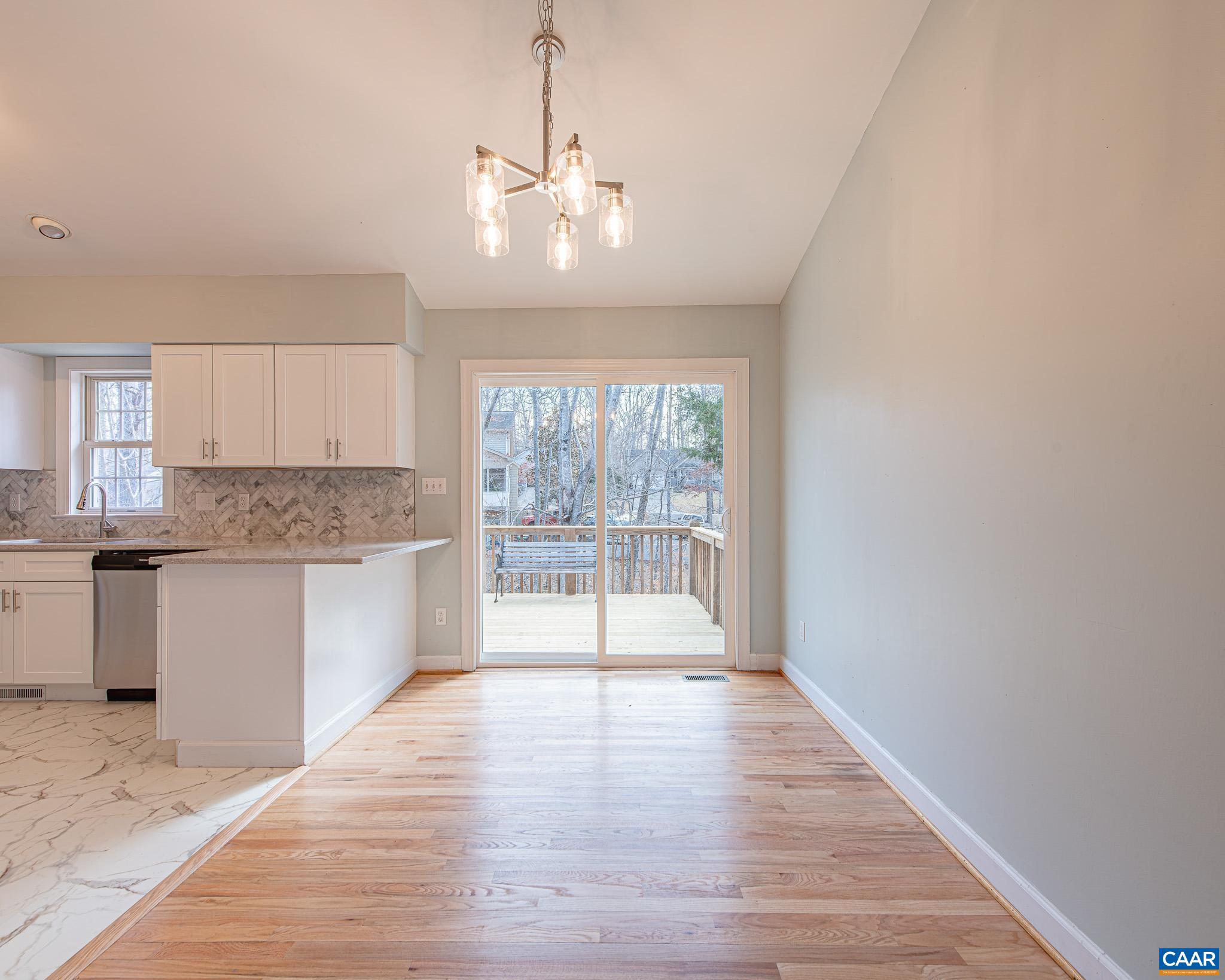 LAKE MONTICELLO - Residential