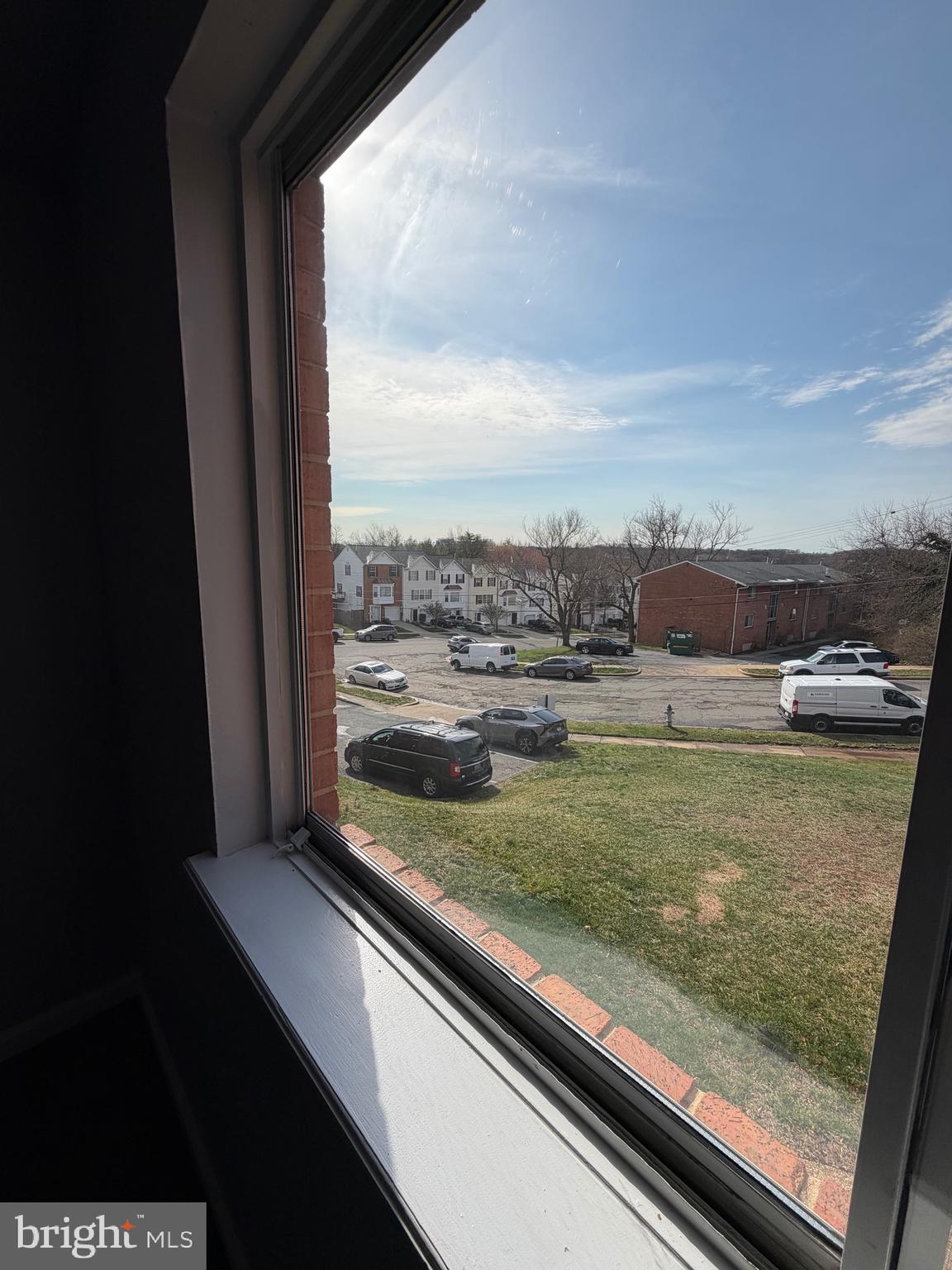 MARKHAM VIEW CONDOMINIUMS - Residential