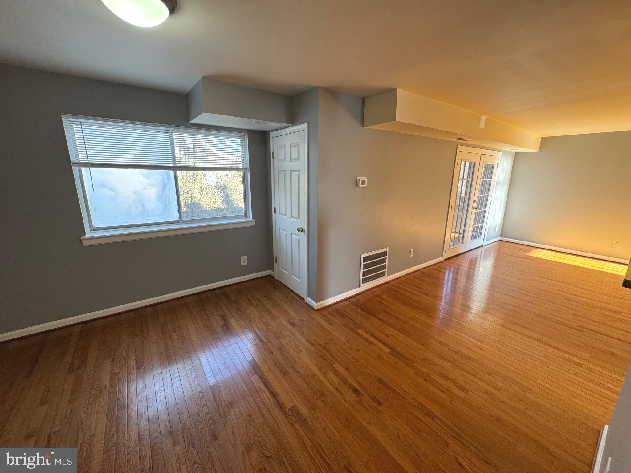 MARKHAM VIEW CONDOMINIUMS - Residential