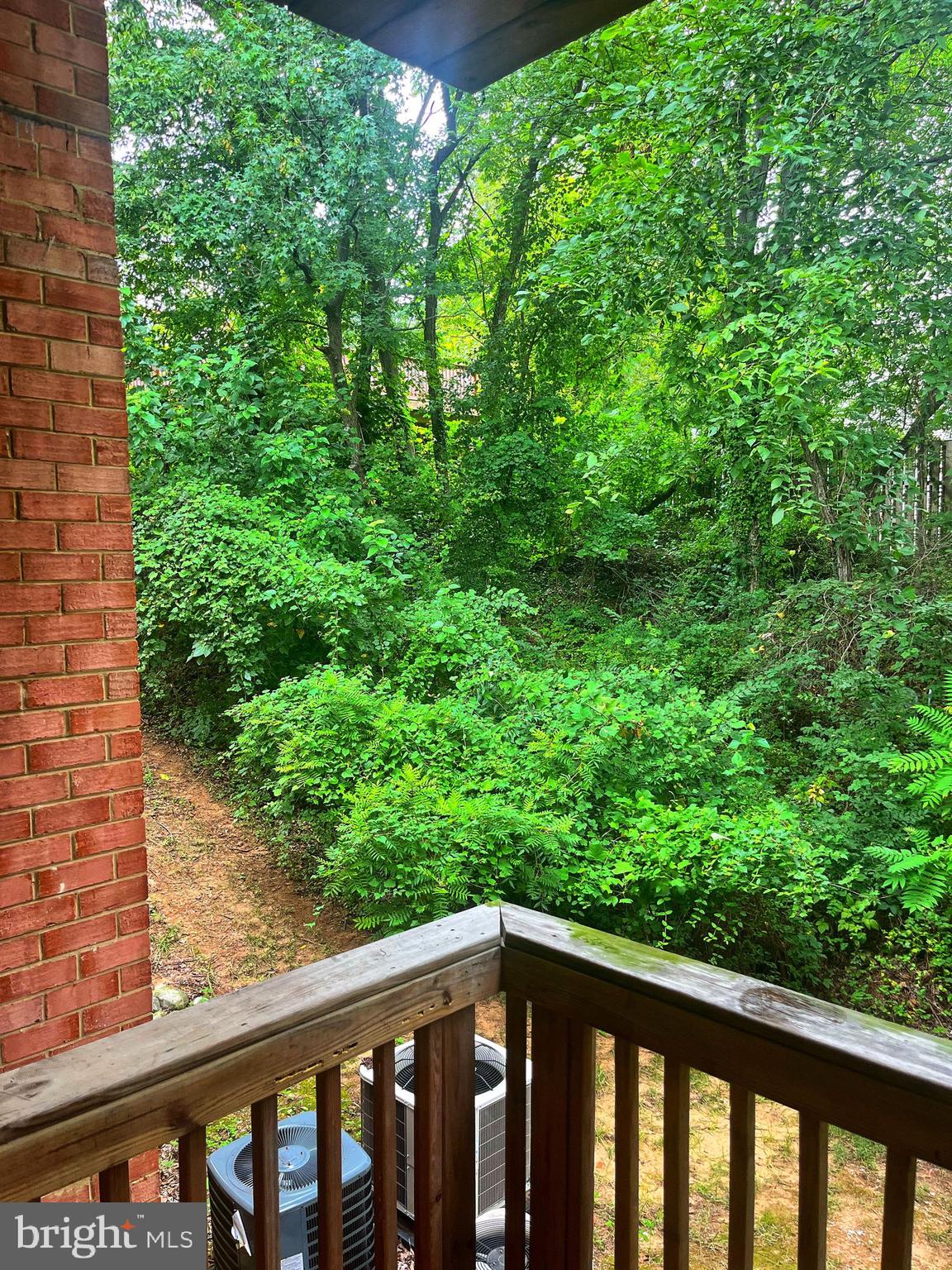 MARKHAM VIEW CONDOMINIUMS - Residential