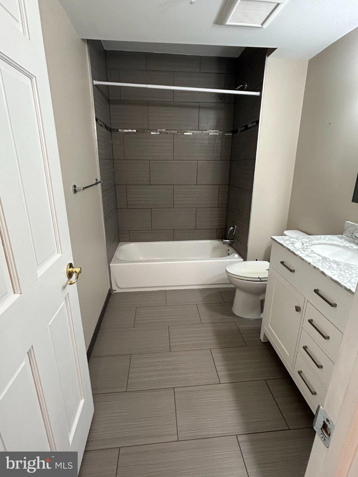 919 W BARRE STREET A-2