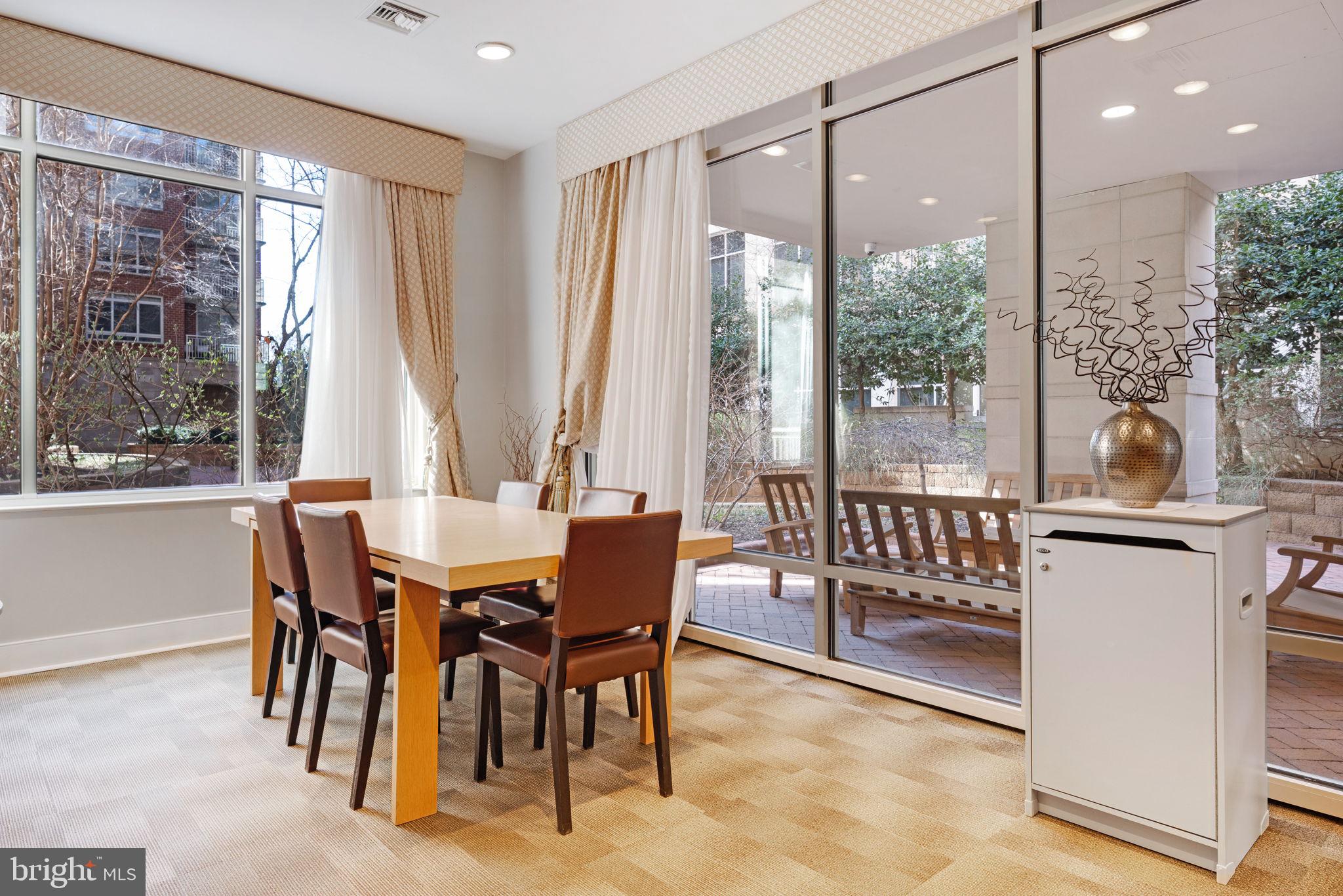 THE HAWTHORN CONDOMINIUM - Residential