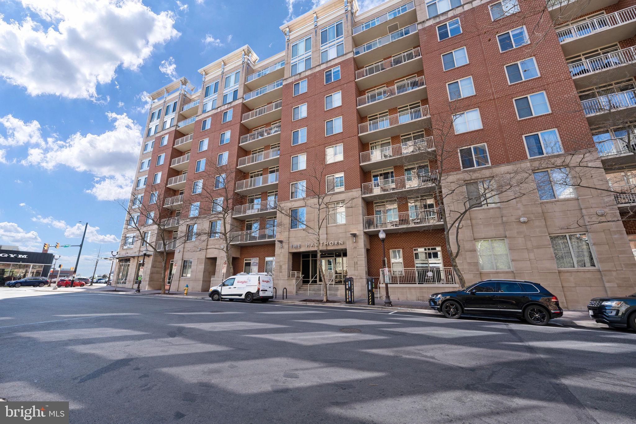 THE HAWTHORN CONDOMINIUM - Residential