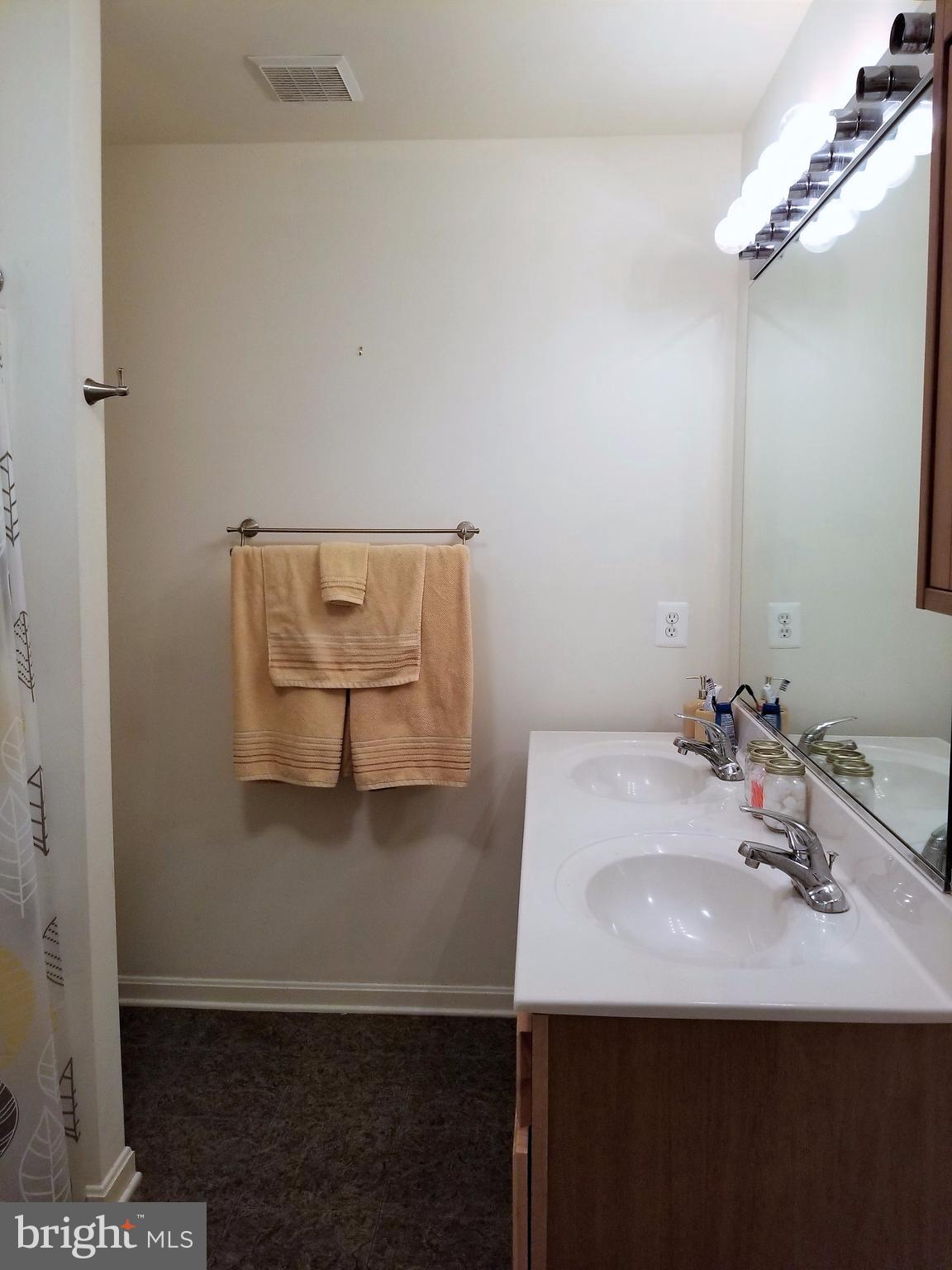 MALLARD LANDING - Residential