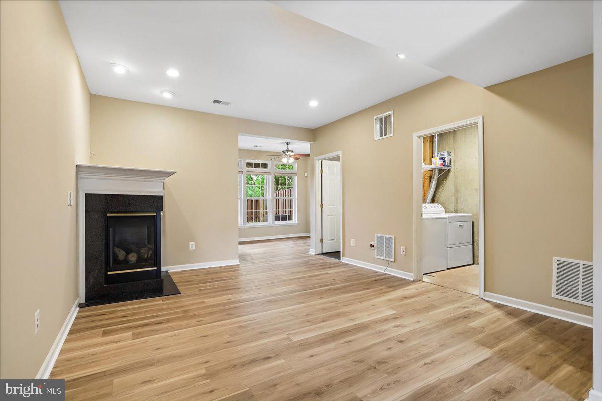15042 DANEHURST CIRCLE