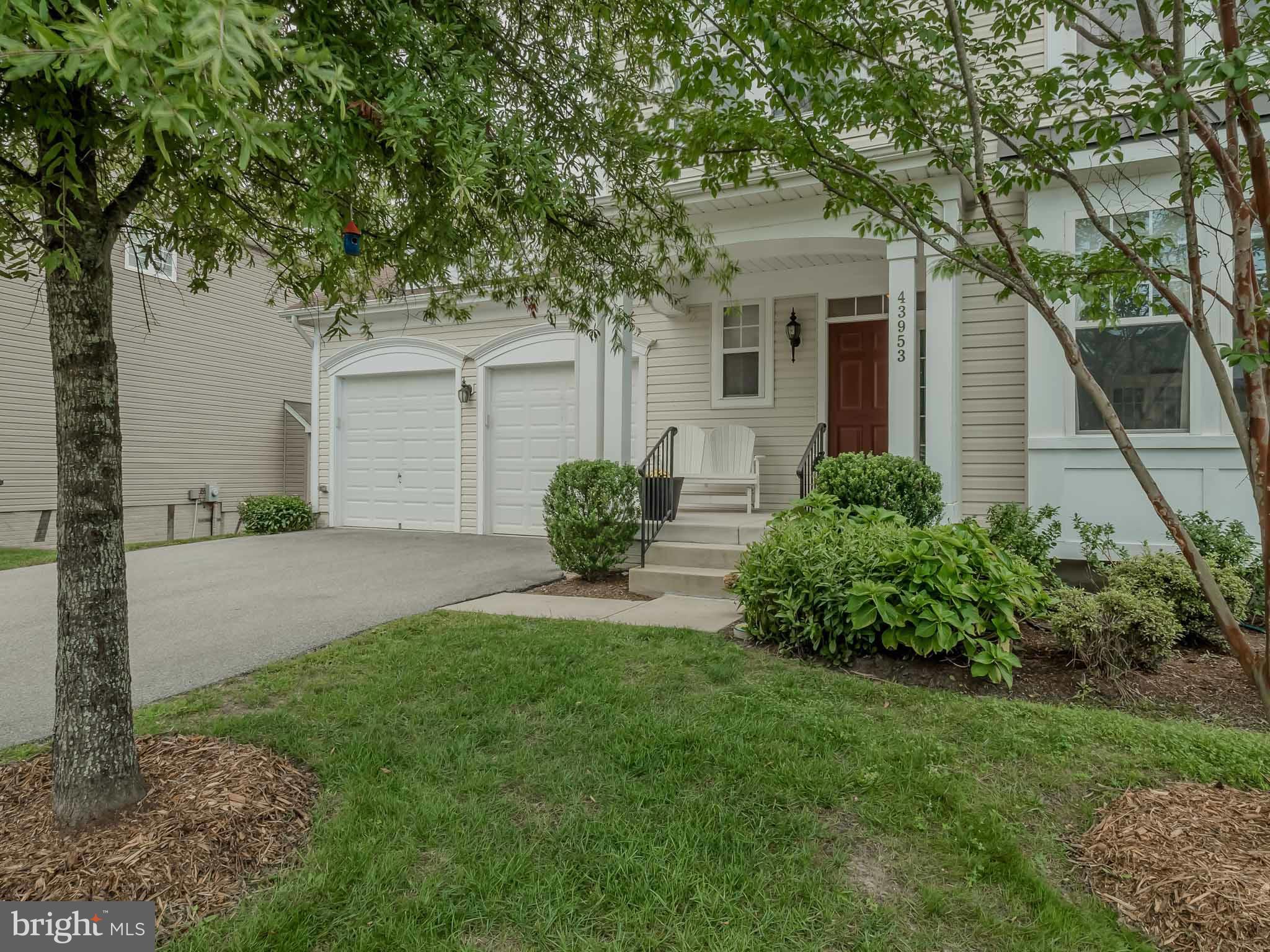 DAHLIA PARK OF WILDEWOOD - Residential