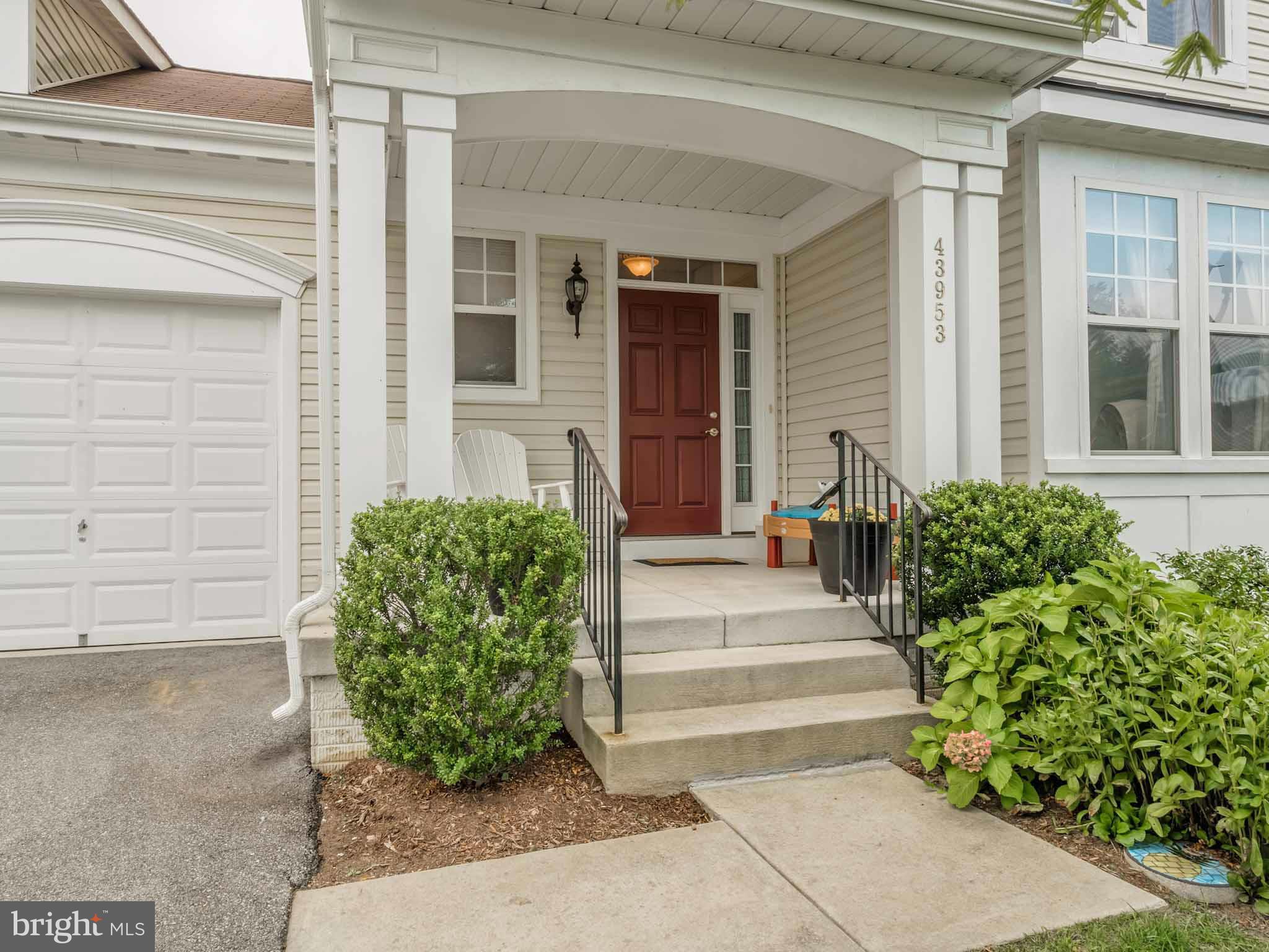 DAHLIA PARK OF WILDEWOOD - Residential