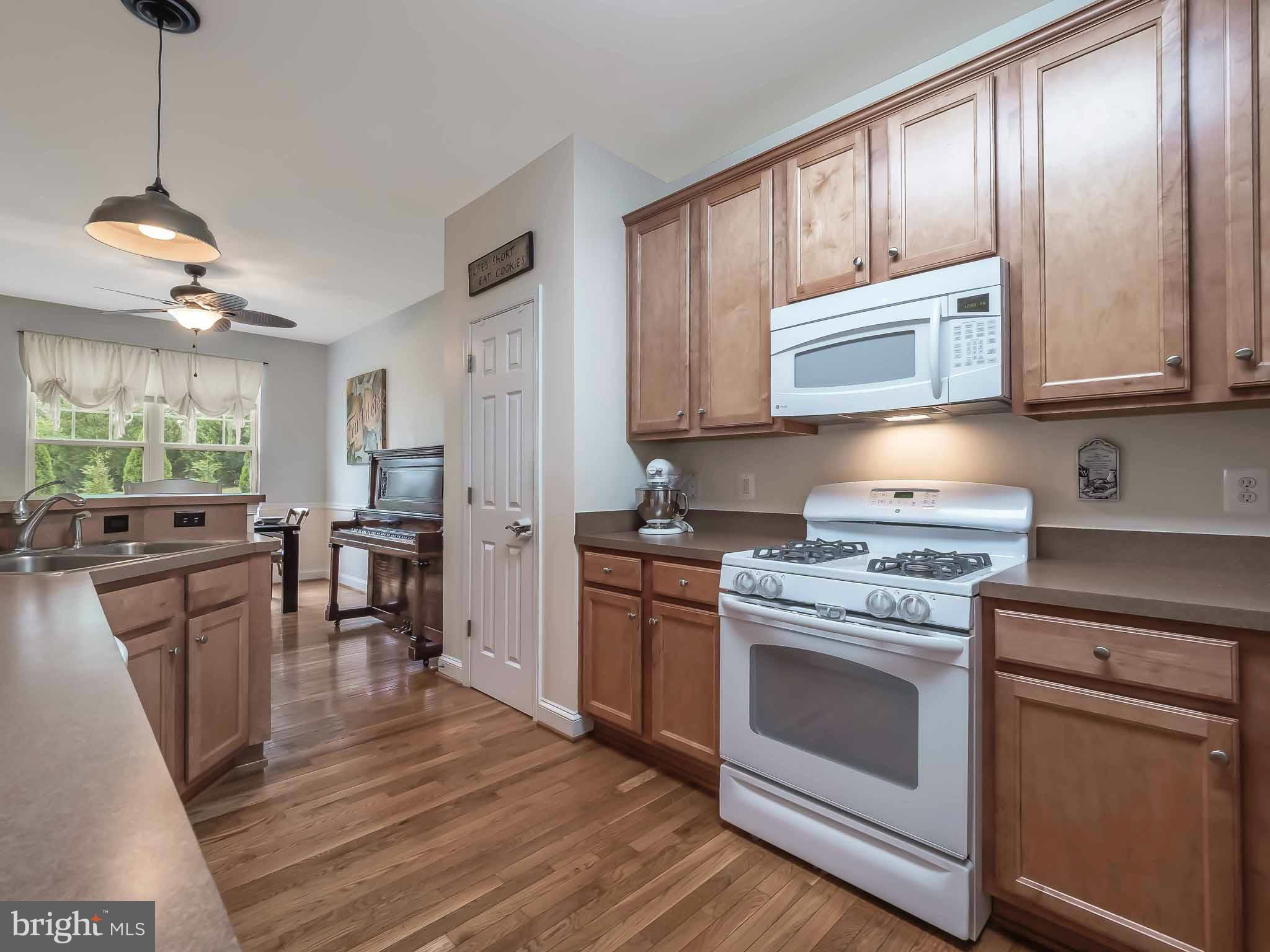 DAHLIA PARK OF WILDEWOOD - Residential