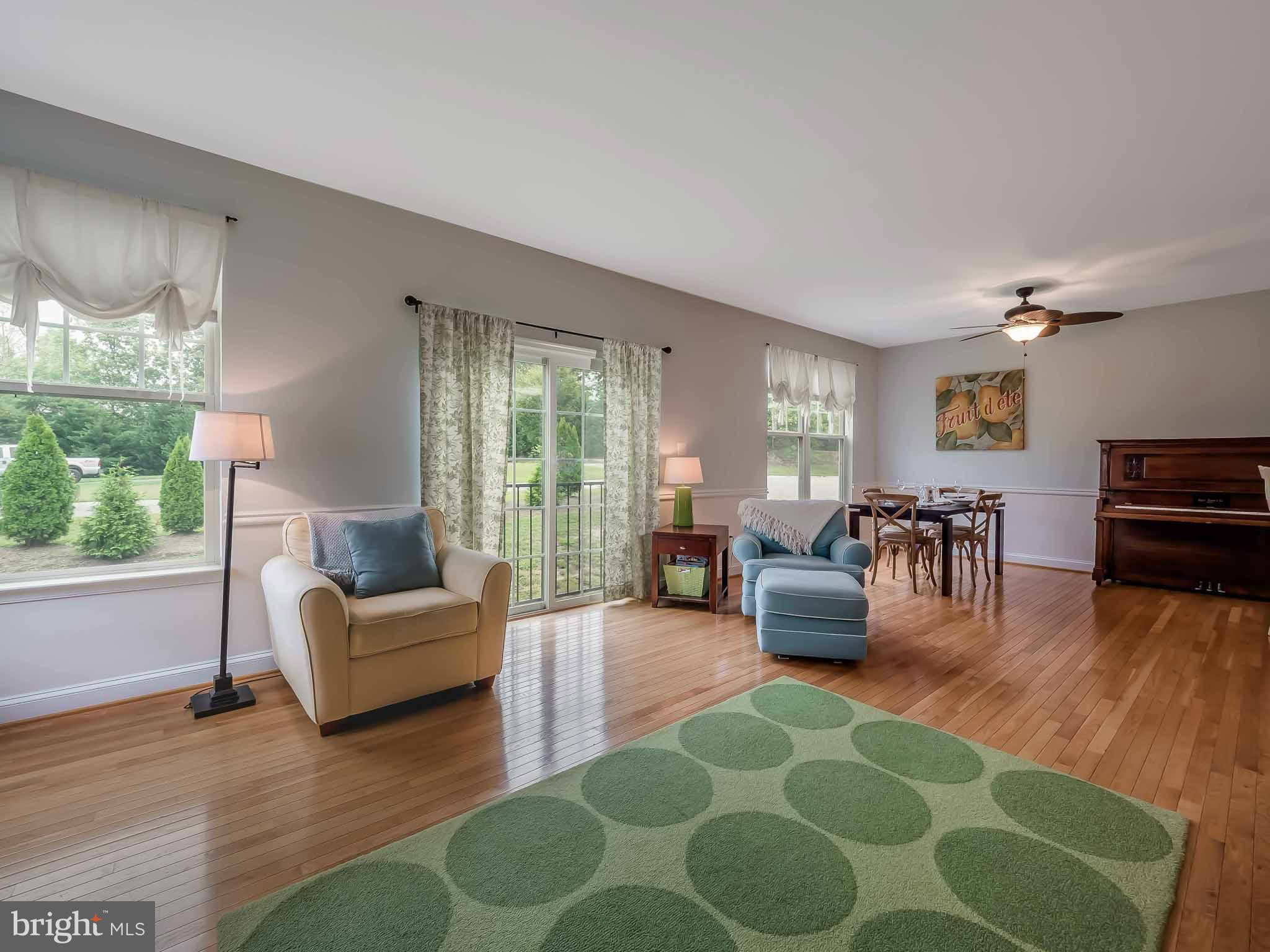 DAHLIA PARK OF WILDEWOOD - Residential