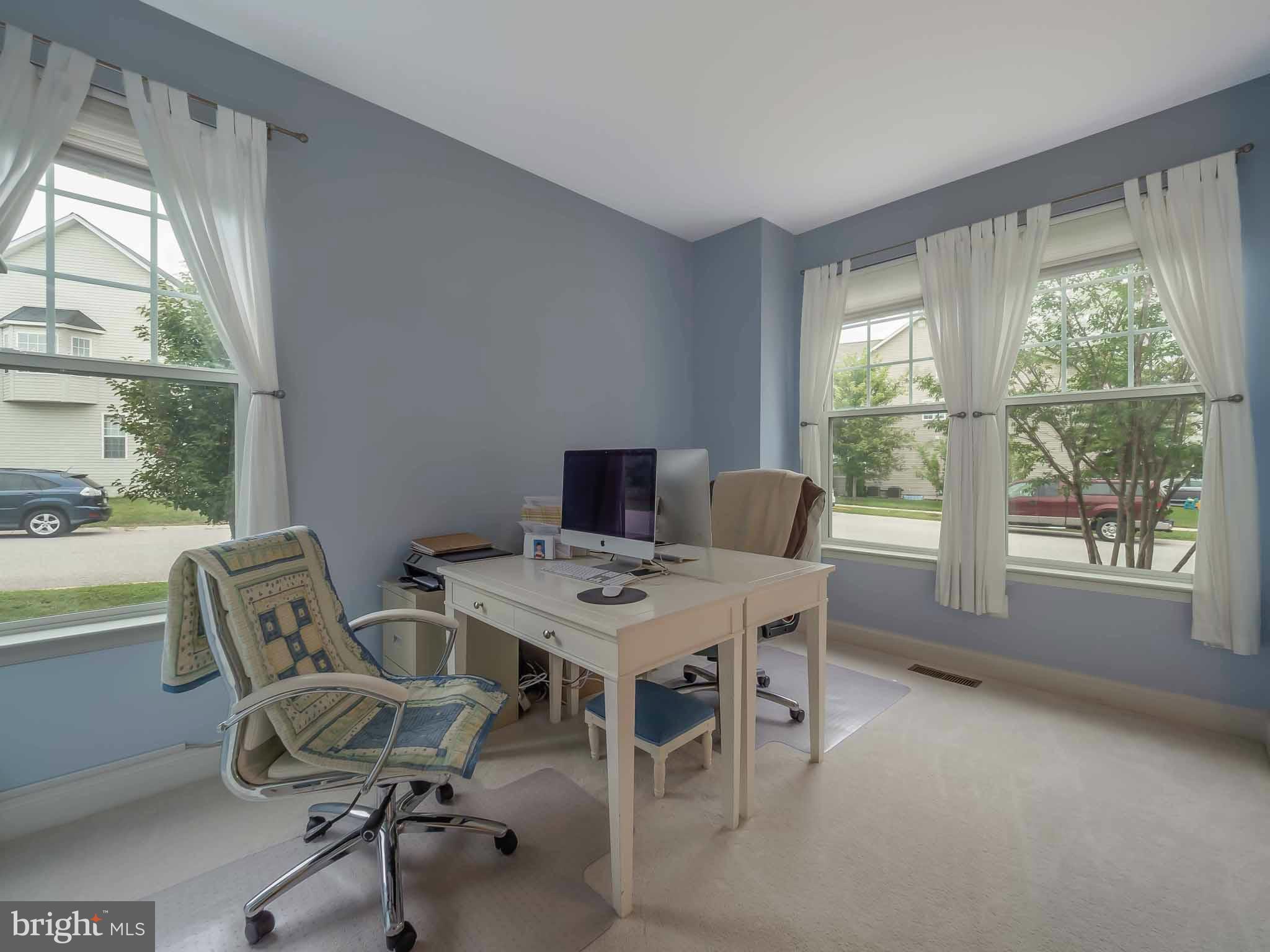 DAHLIA PARK OF WILDEWOOD - Residential