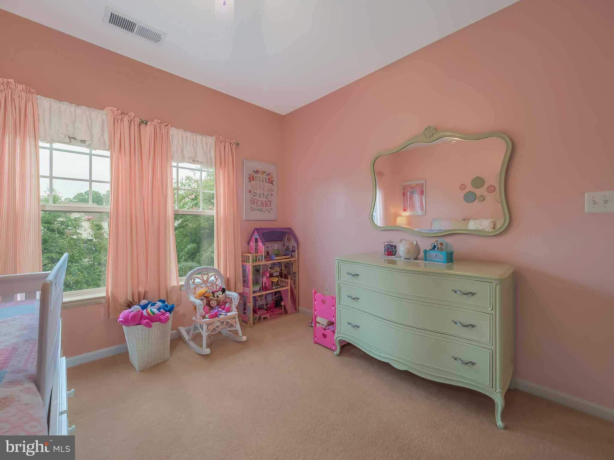 DAHLIA PARK OF WILDEWOOD - Residential