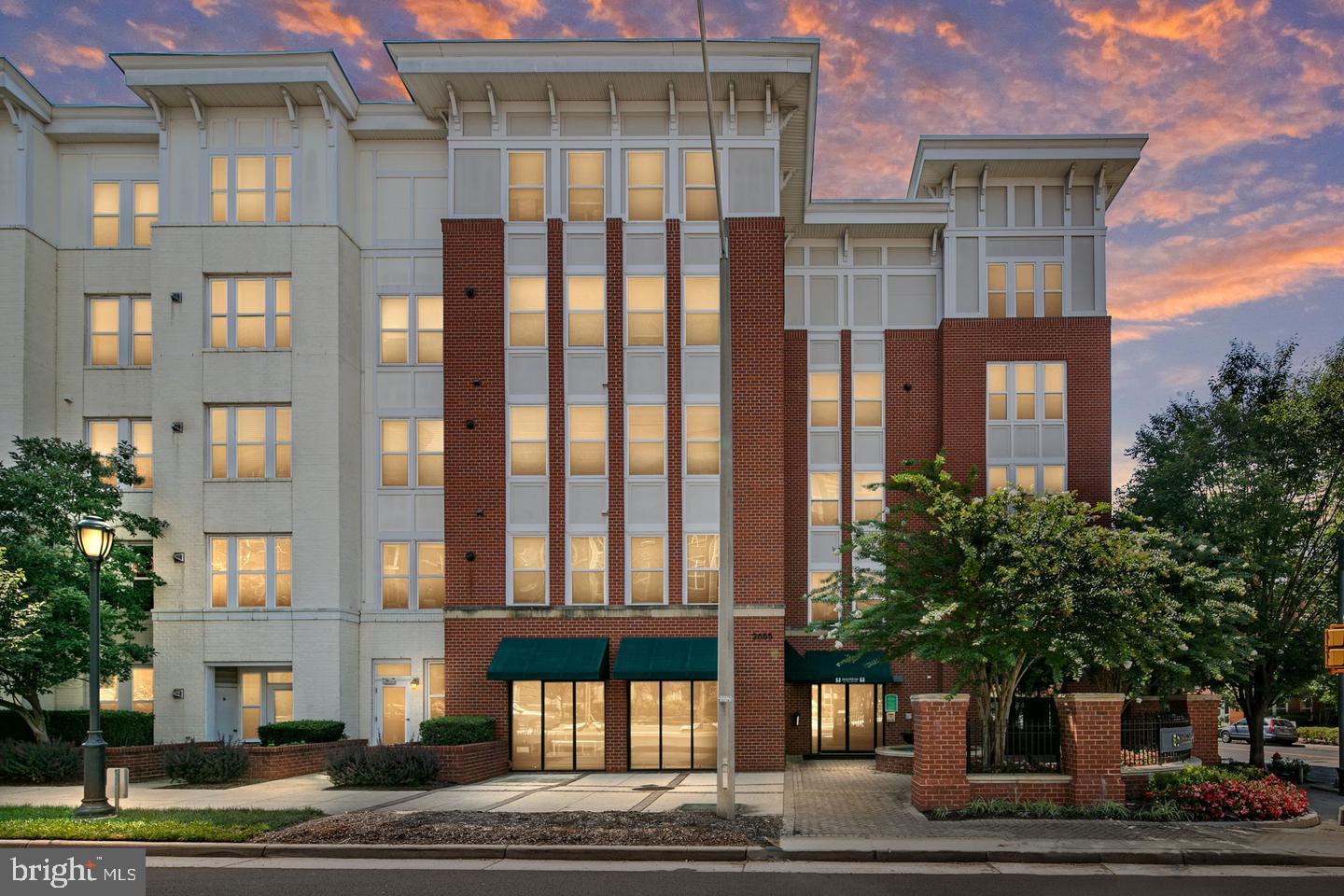 HALSTEAD AT THE METRO - Residential Lease