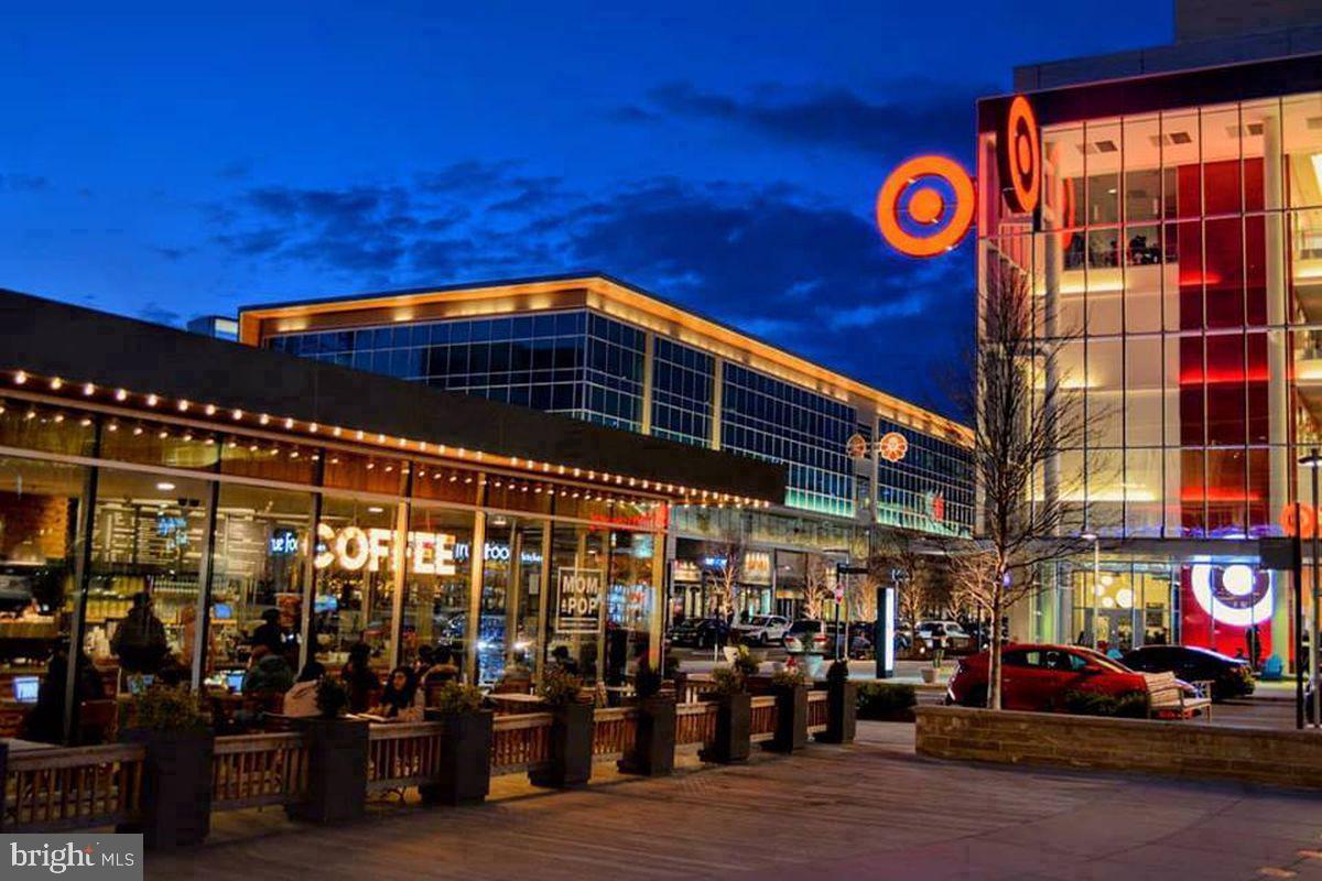 HALSTEAD AT THE METRO - Residential Lease