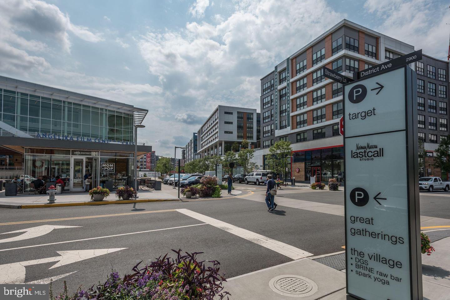 HALSTEAD AT THE METRO - Residential Lease