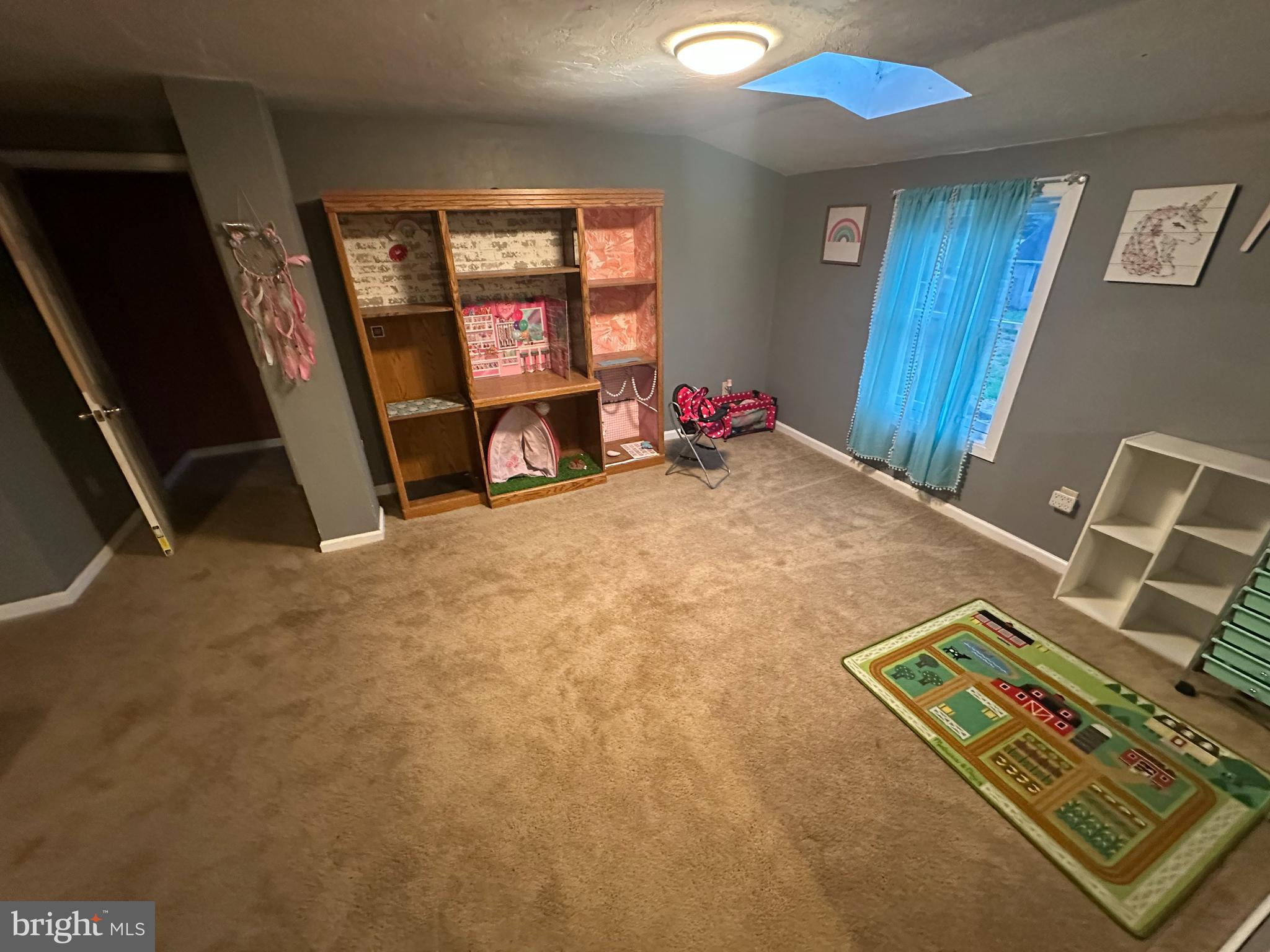 SOUTH MIDDLETON TWP - Residential