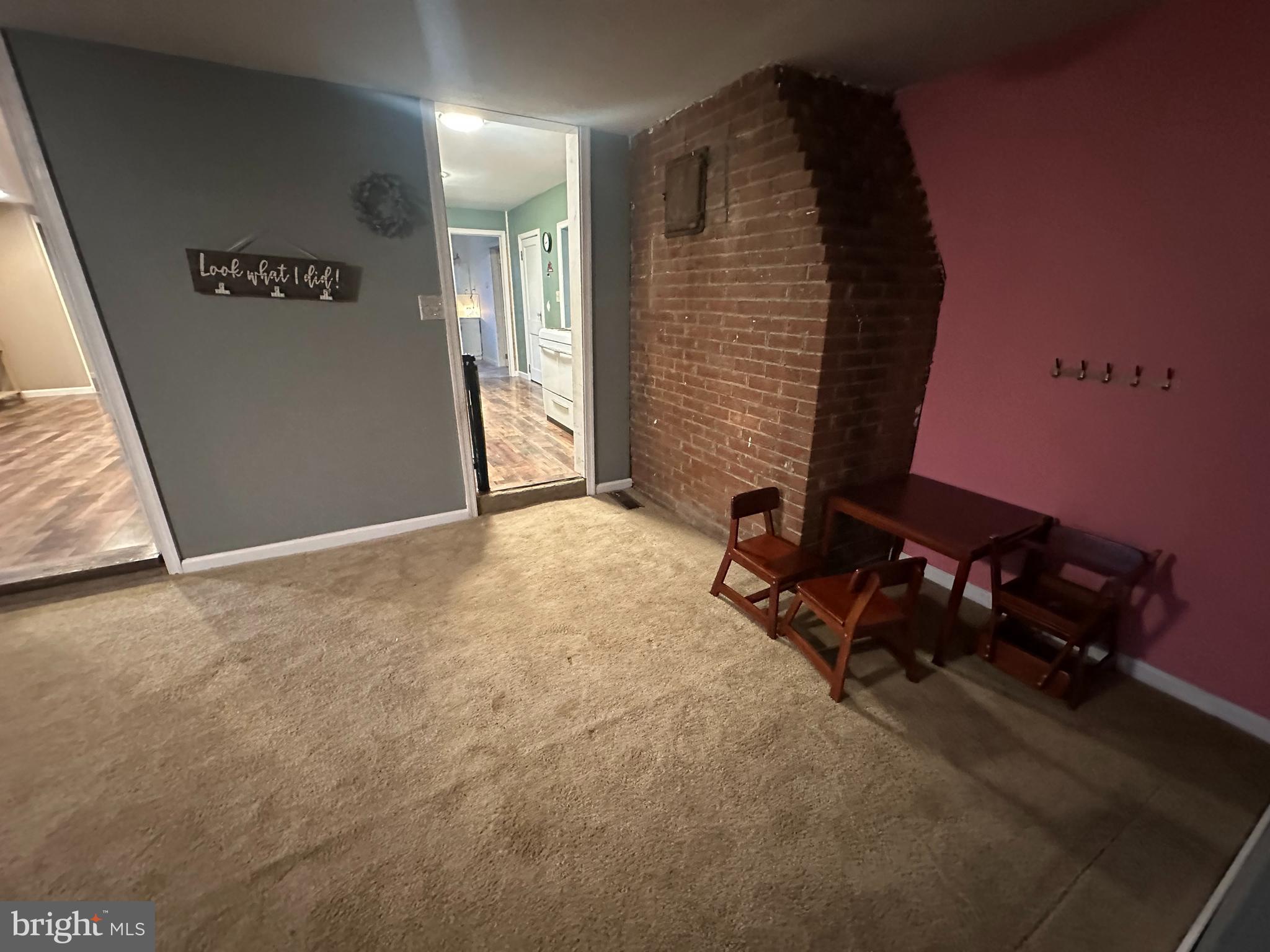 SOUTH MIDDLETON TWP - Residential