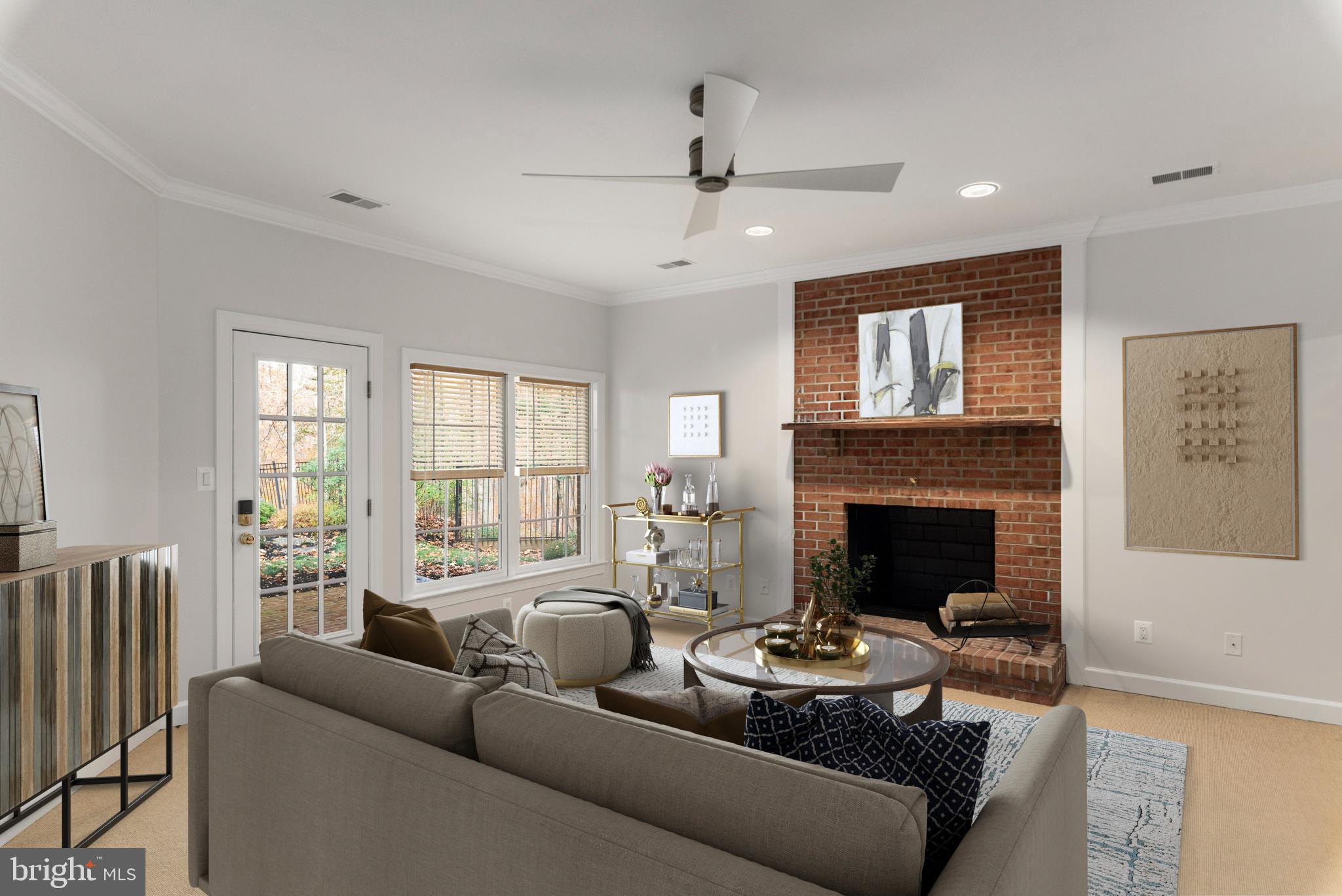 EAGLES PASSAGES - Residential