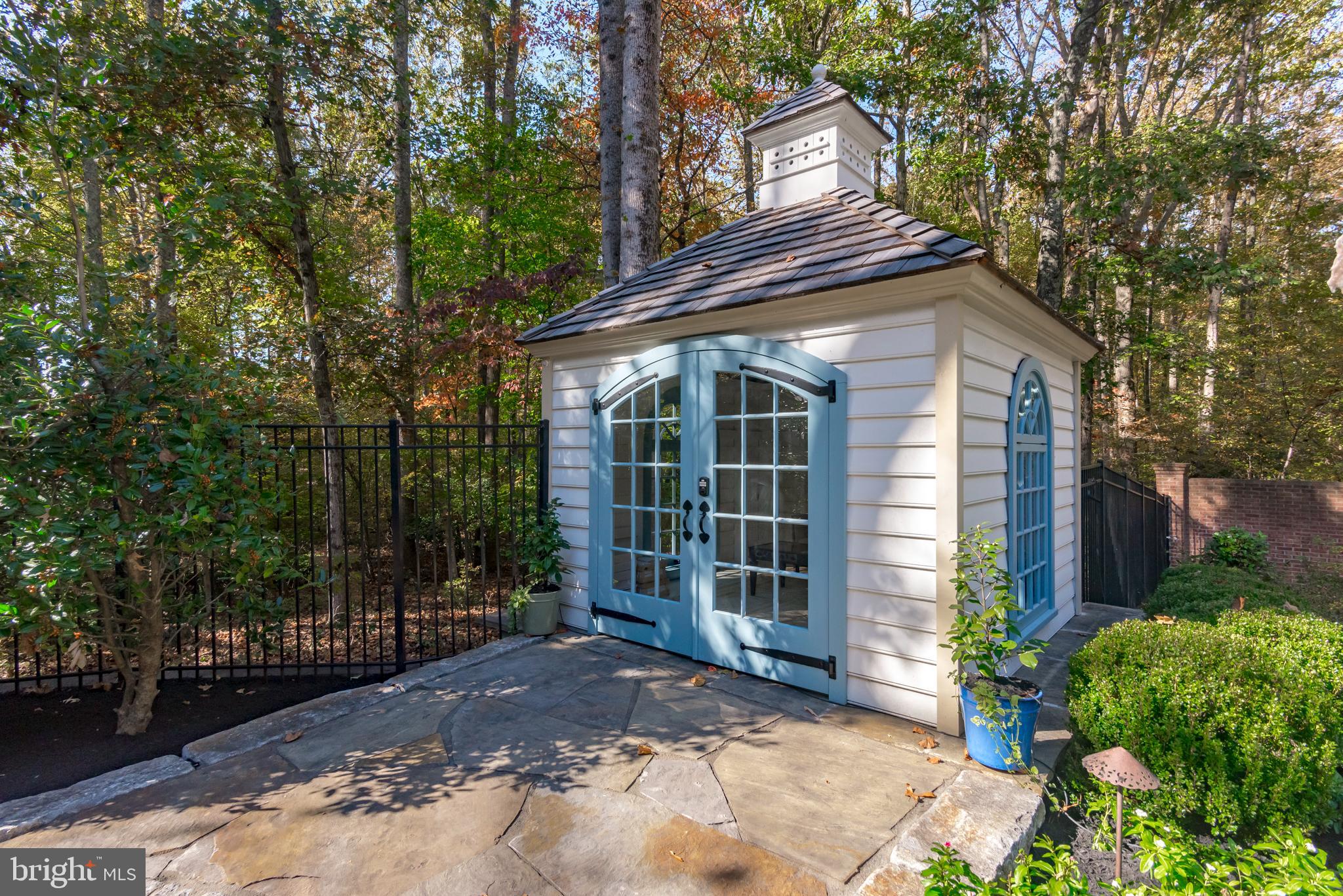 EAGLES PASSAGES - Residential