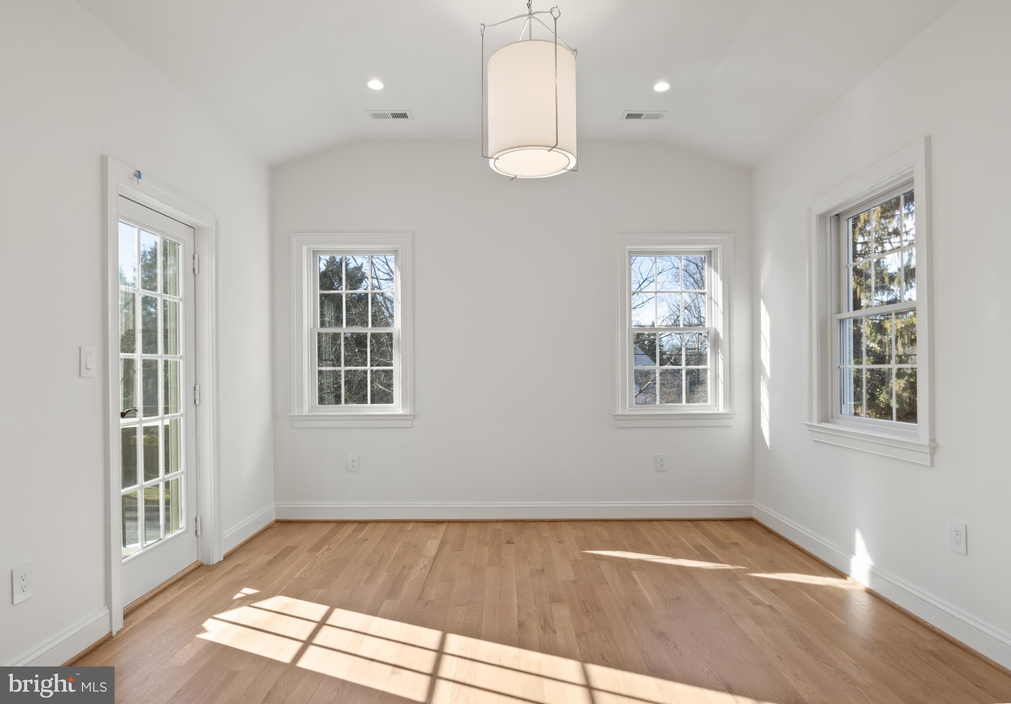 HUNTINGTON TERRACE - Residential