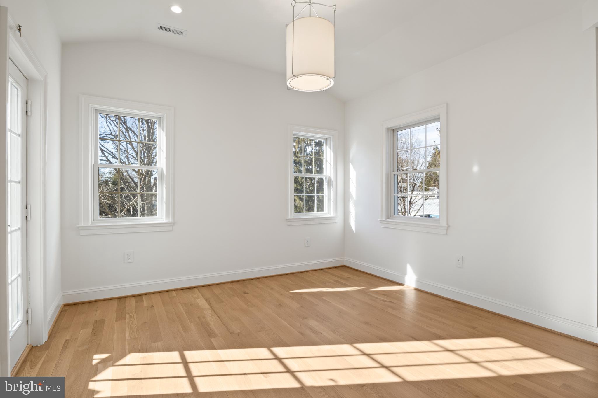 HUNTINGTON TERRACE - Residential