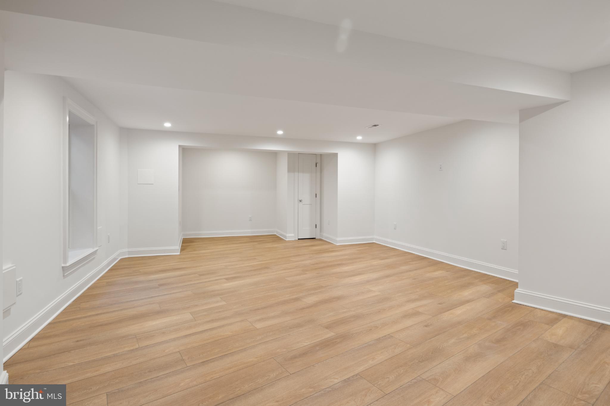 HUNTINGTON TERRACE - Residential