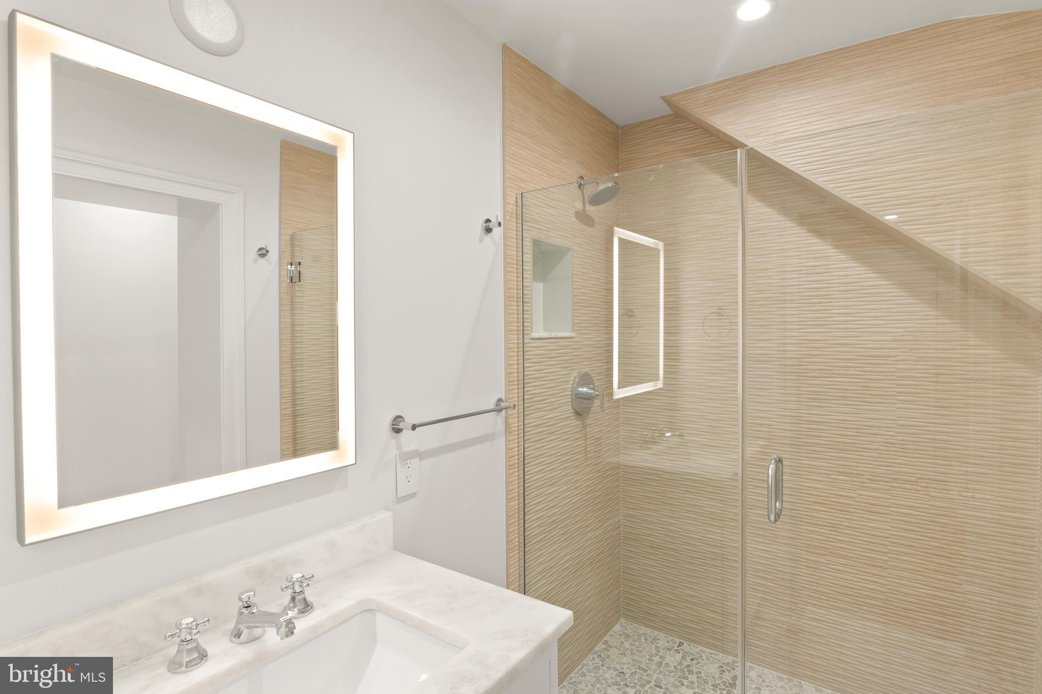 HUNTINGTON TERRACE - Residential