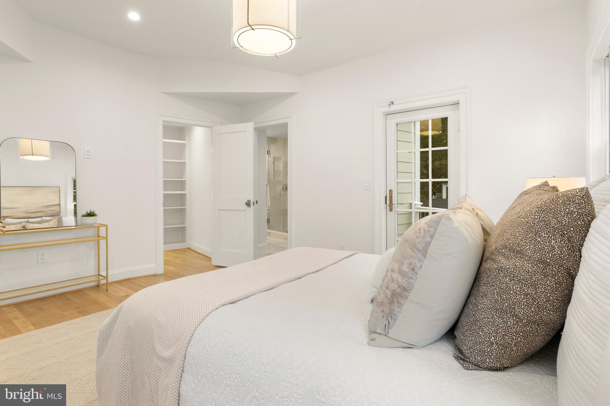 HUNTINGTON TERRACE - Residential