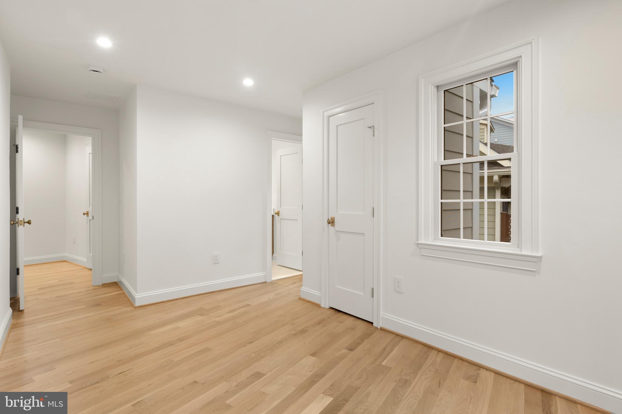 HUNTINGTON TERRACE - Residential