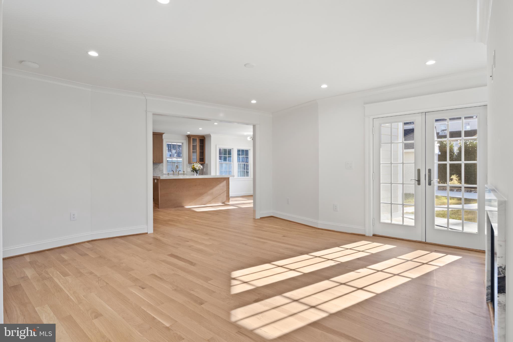 HUNTINGTON TERRACE - Residential