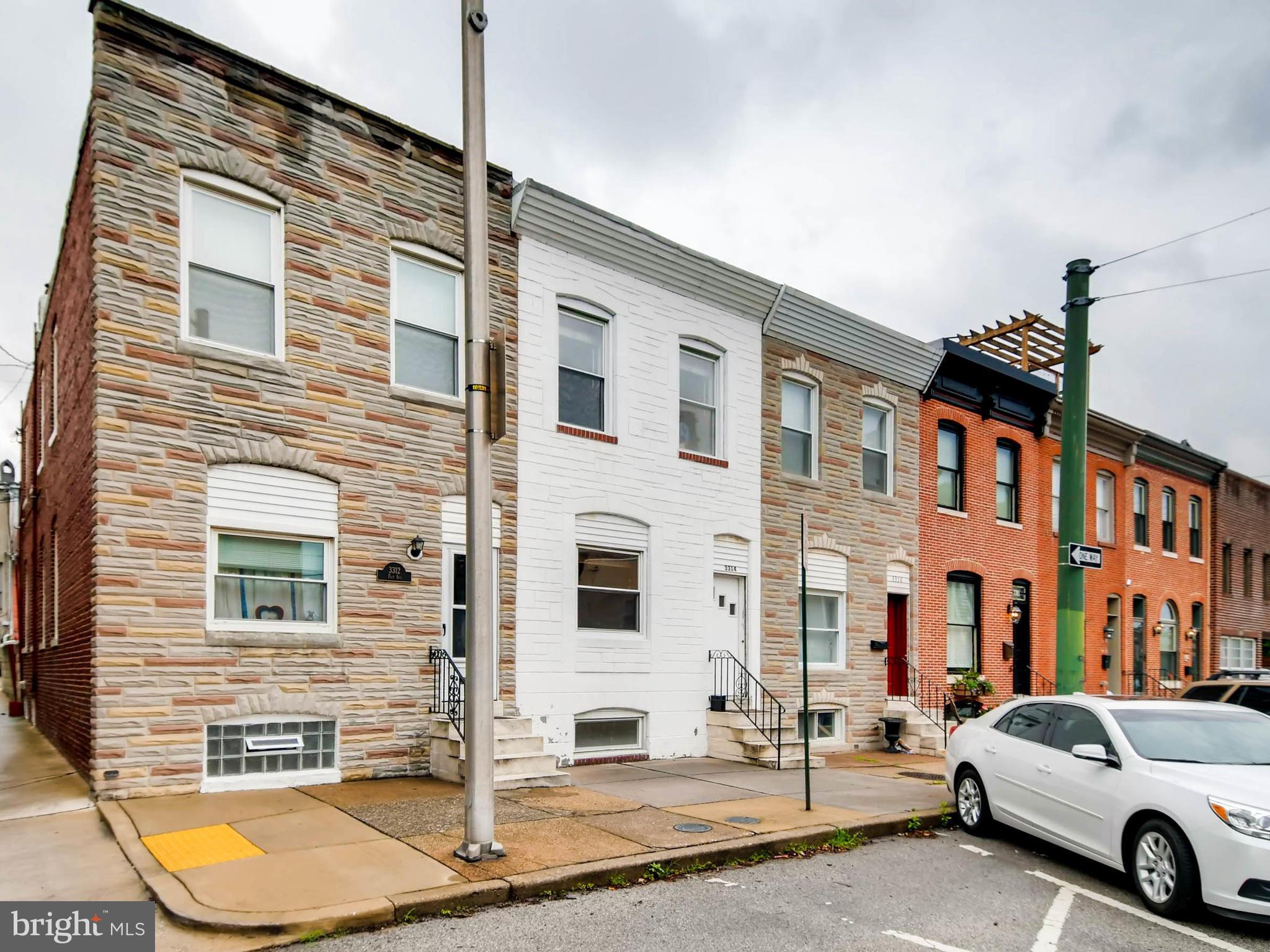 Affordable rental in Canton with OFF STREET PARKING PAD. This awesome location offers three upper level bedrooms with one being a pass through. Large eat-in kitchen and huge living room with lots of natural light. Lower level offers a family room and rear utility room great for storage. 12 month lease desired but will do an extended lease term if needed. Pets are on a 'case-by-case' basis. No smoking allowed in the property. Credit and background checks will be required prior to lease approval.