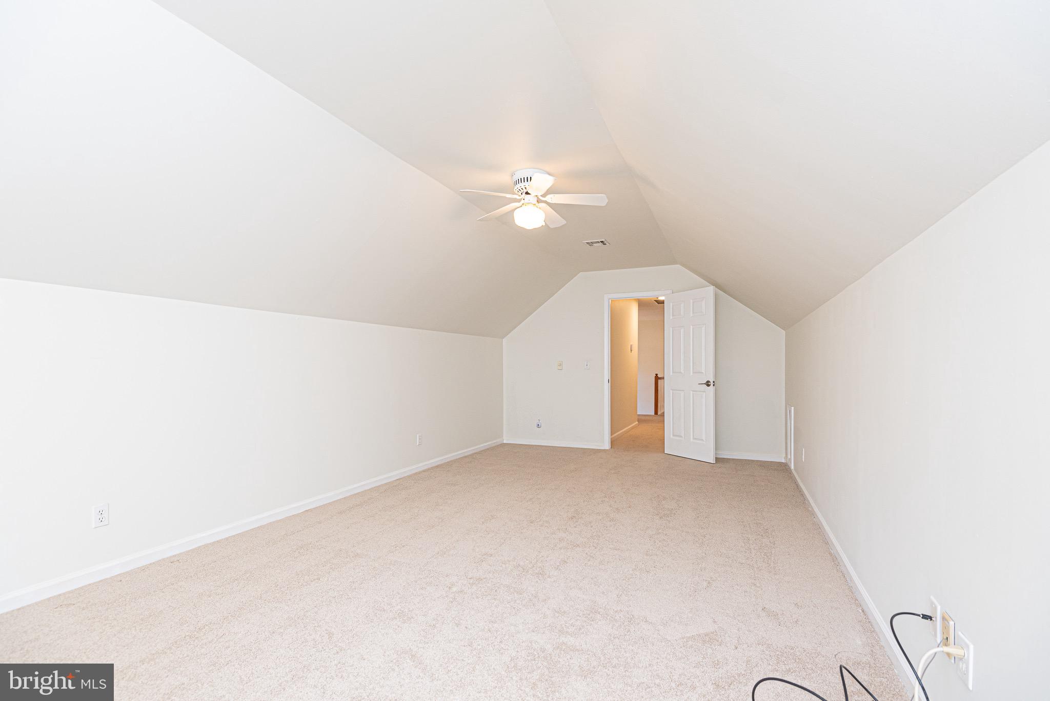 PEMBERTON PONDS - Residential