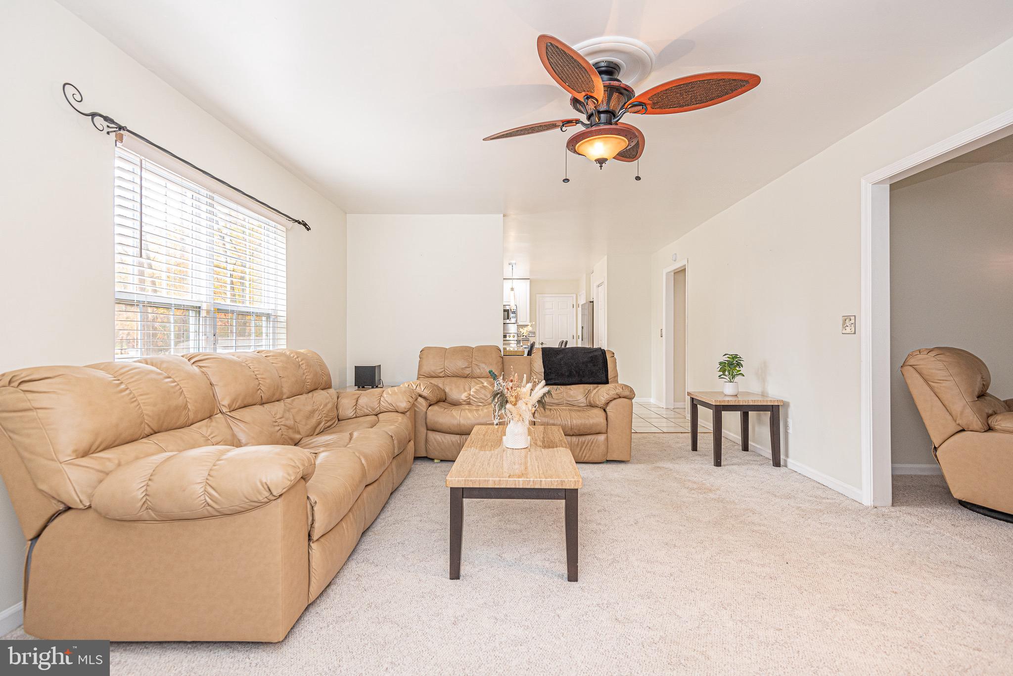 PEMBERTON PONDS - Residential