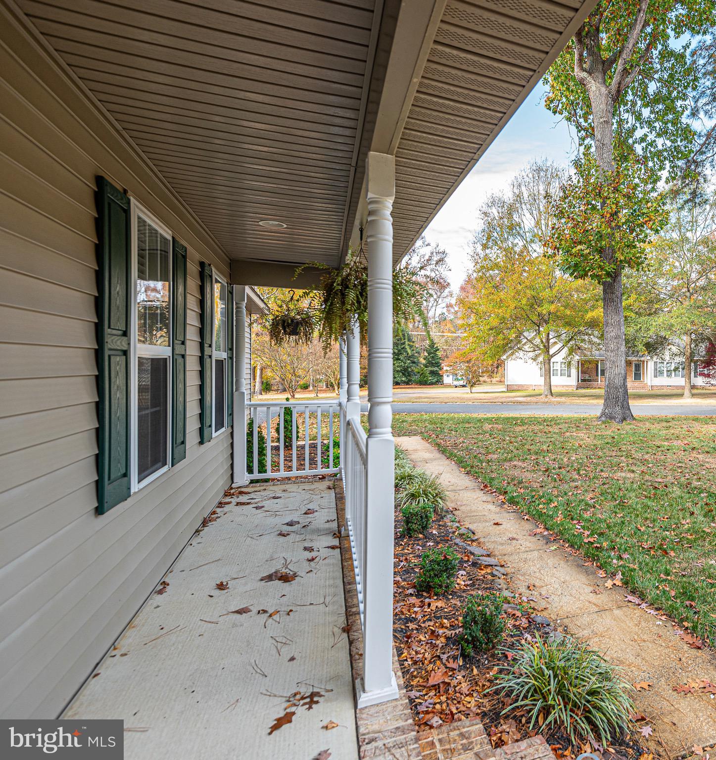PEMBERTON PONDS - Residential