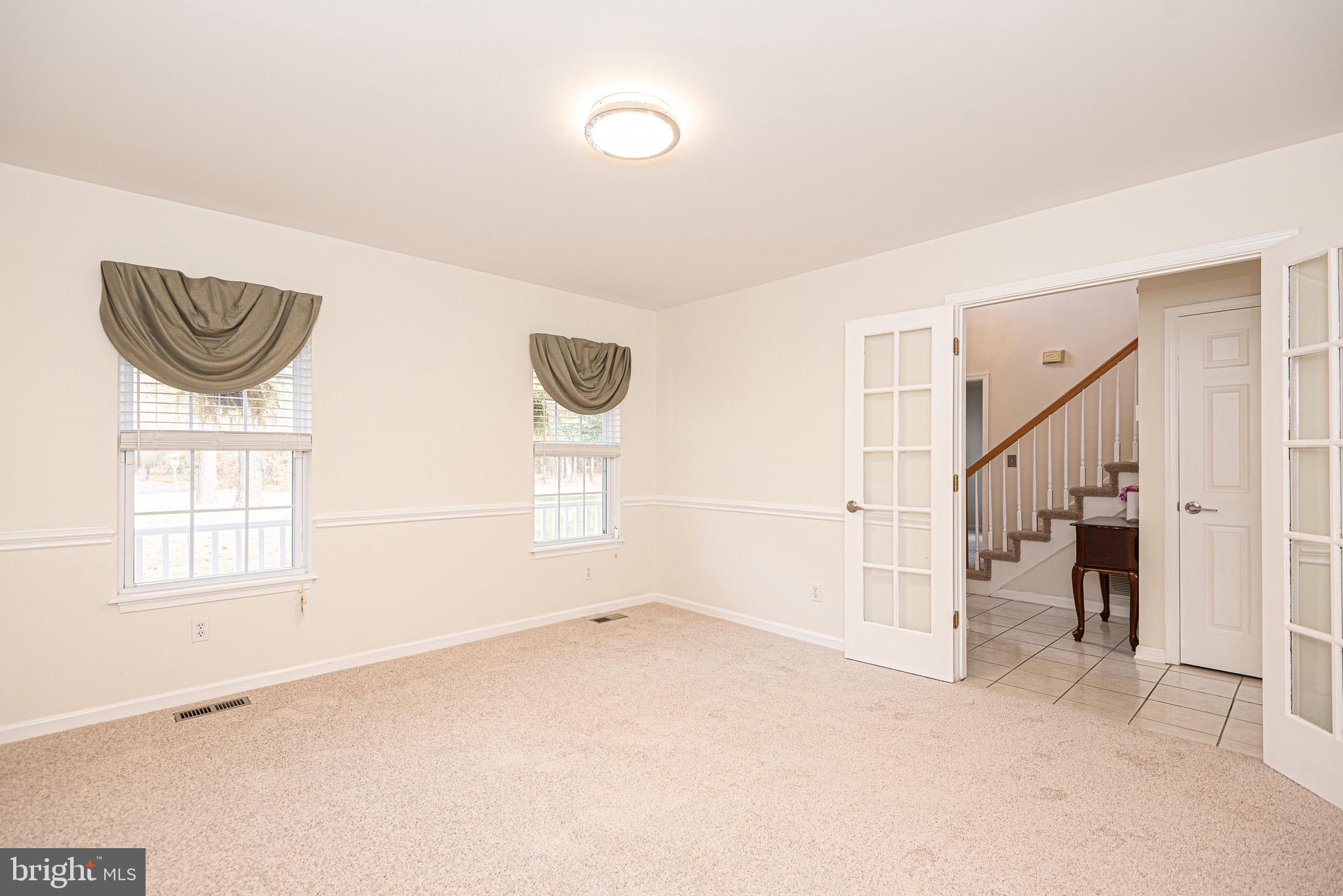 PEMBERTON PONDS - Residential