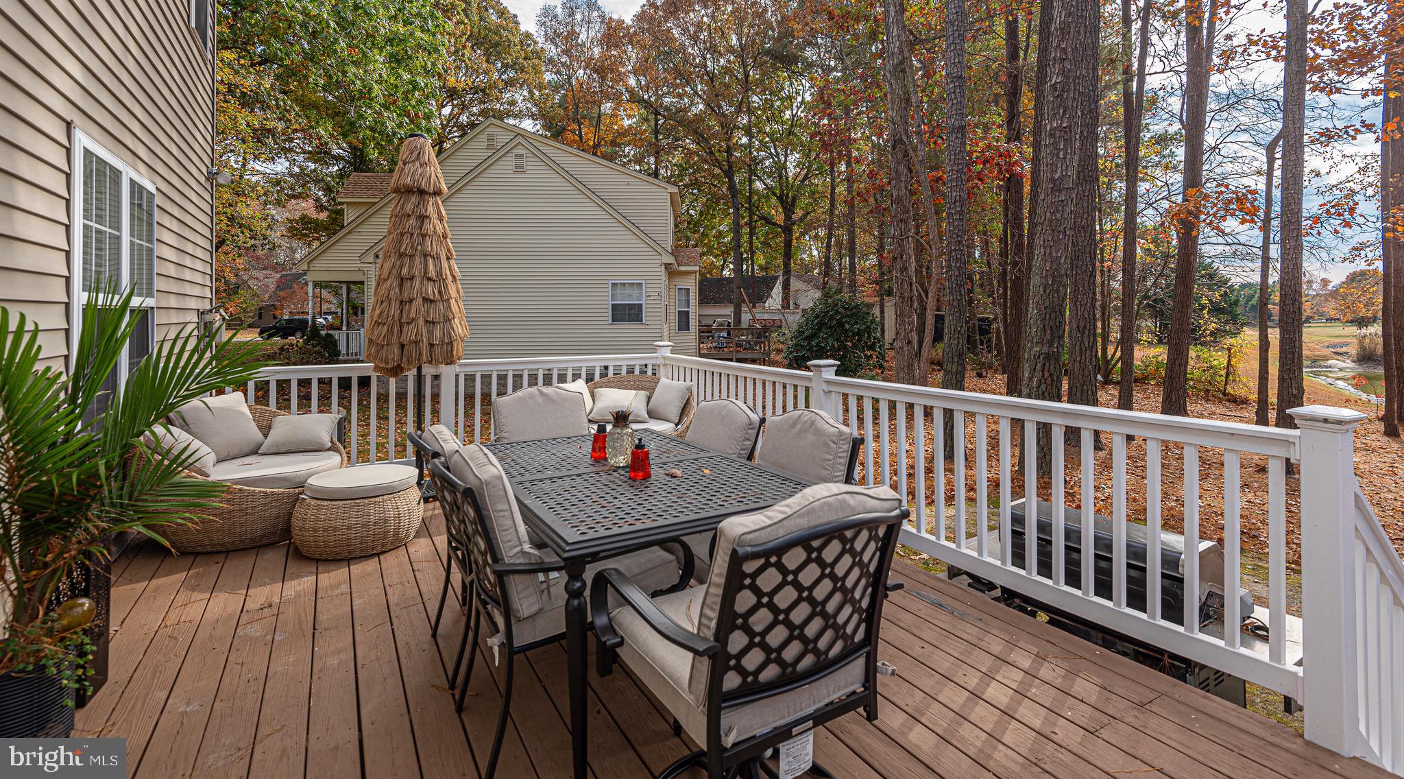 PEMBERTON PONDS - Residential