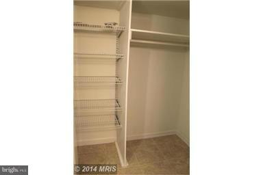 LAKEVIEW - Residential Lease