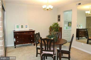 LAKEVIEW - Residential Lease