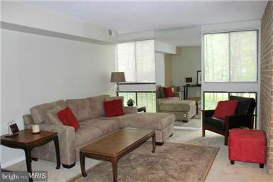 LAKEVIEW - Residential Lease