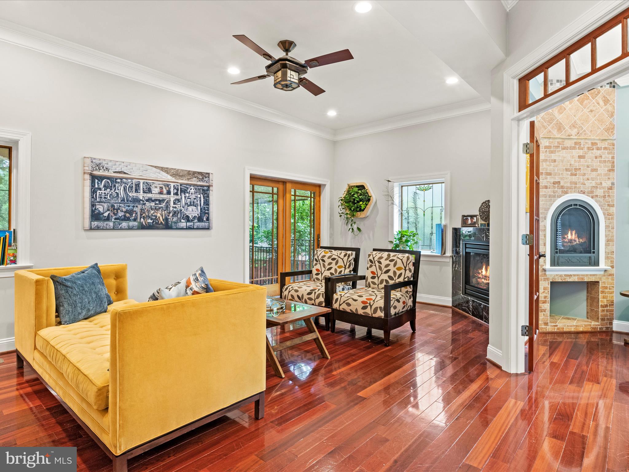 ARLINGTON FOREST - Residential Lease