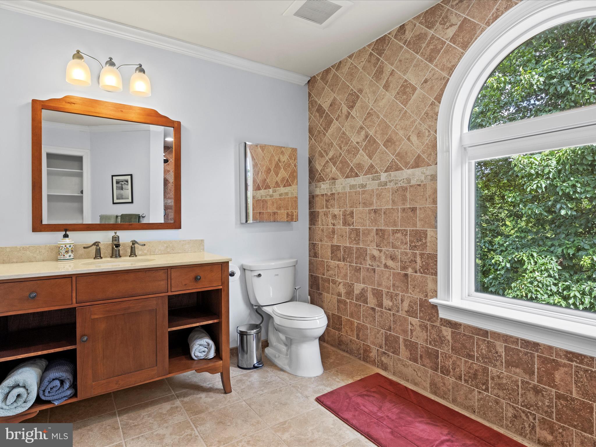 ARLINGTON FOREST - Residential Lease