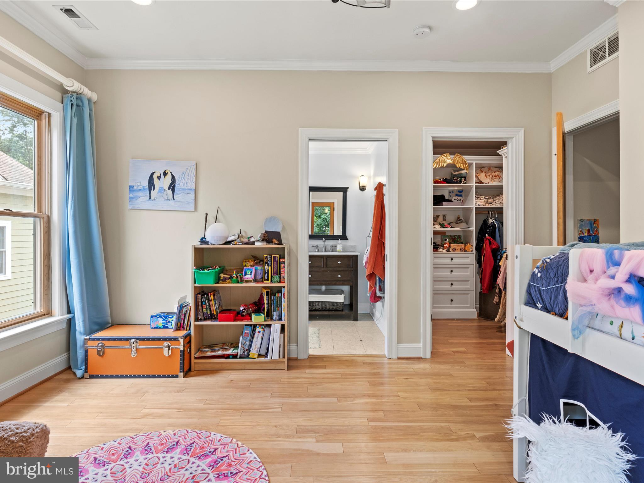 ARLINGTON FOREST - Residential Lease