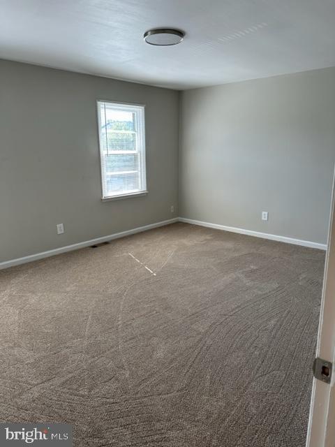 TOWN & COUNTRY - Residential