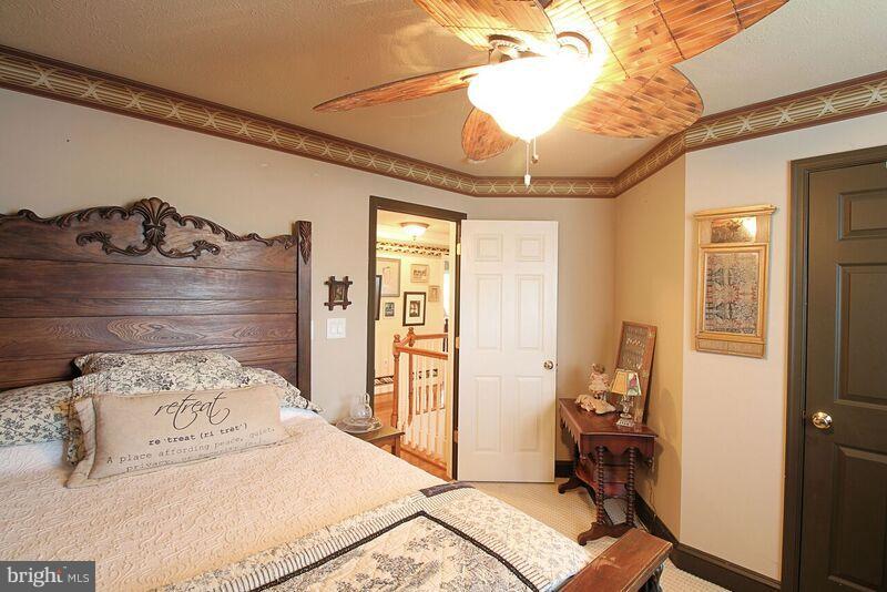 LADYSMITH VILLAGE - Residential