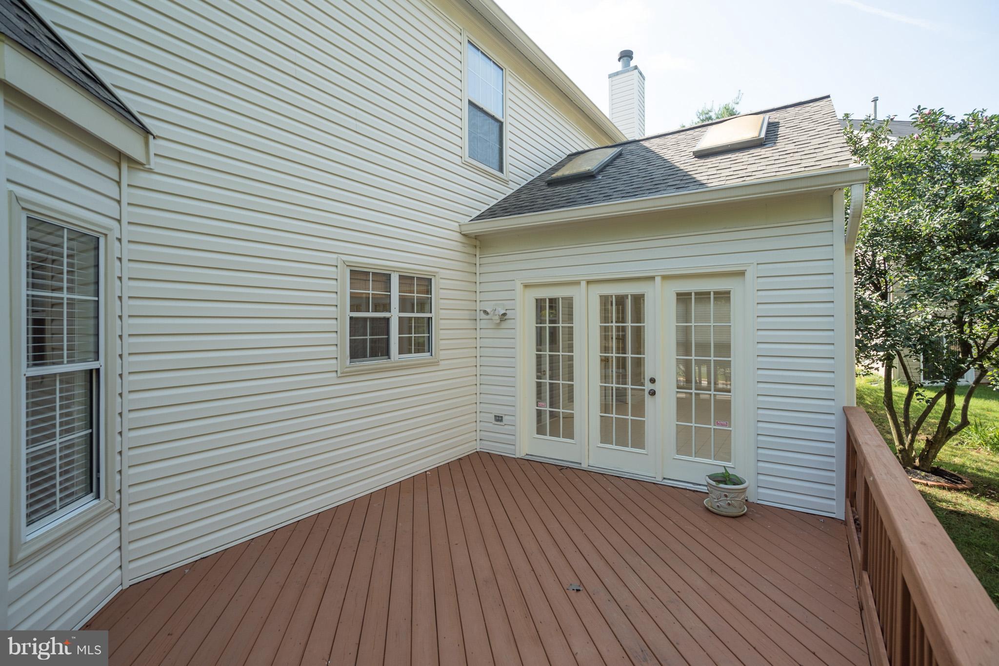 POTOMAC LAKES - Residential