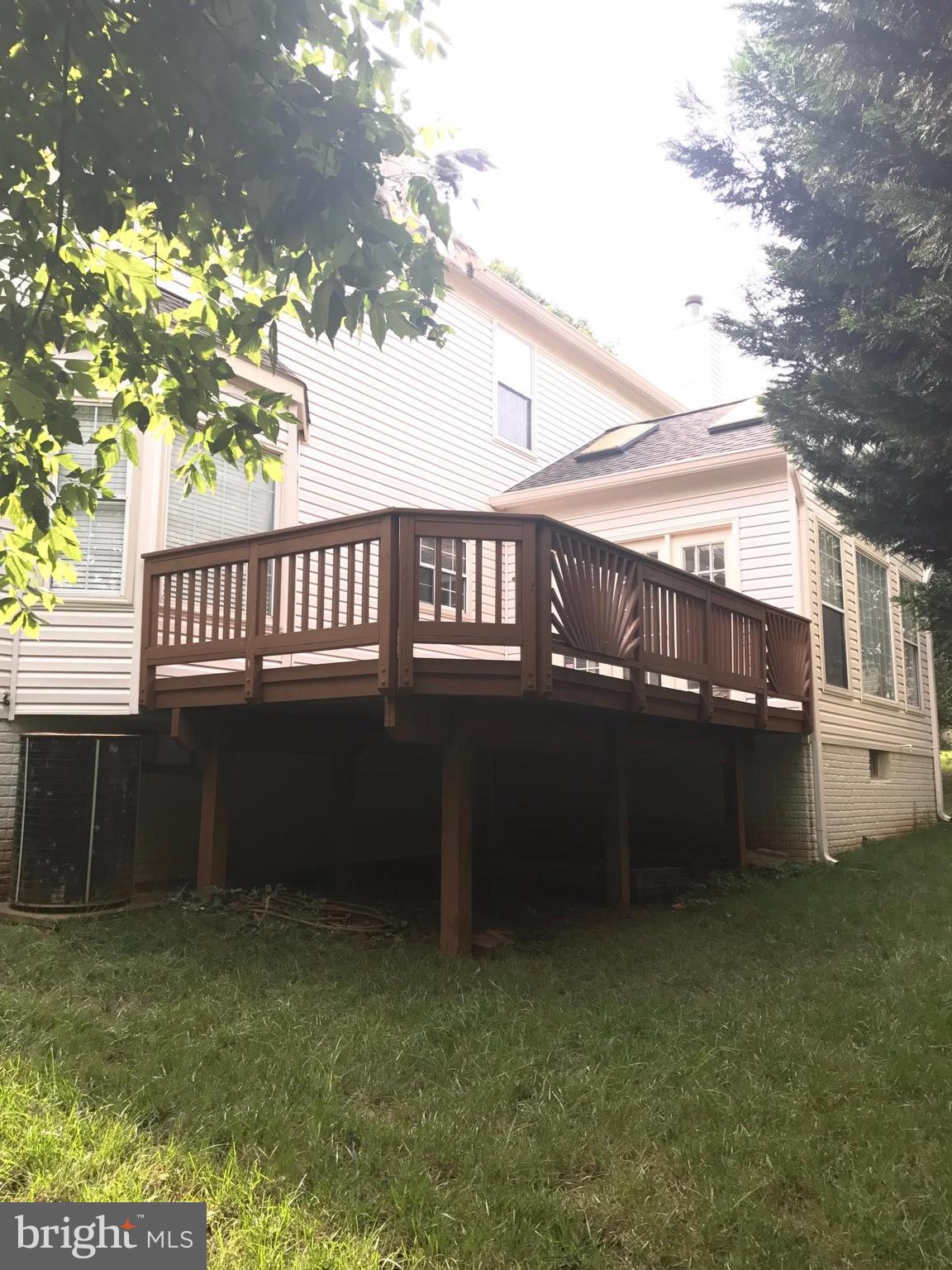 POTOMAC LAKES - Residential