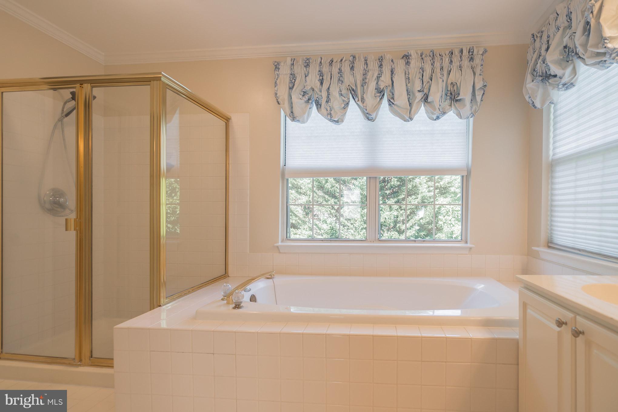 POTOMAC LAKES - Residential